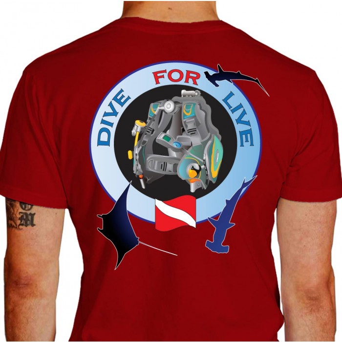 Camiseta - Mergulho - Equipamento Mergulho Dive for Live Tubarão Arraias Bandeira Mergulhador Costas Vermelha