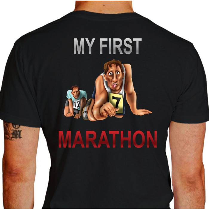 Camiseta - Corrida - Minha Primeira Maratona Corredores no Limite e Exaustos Run a Marathon Costas Preta
