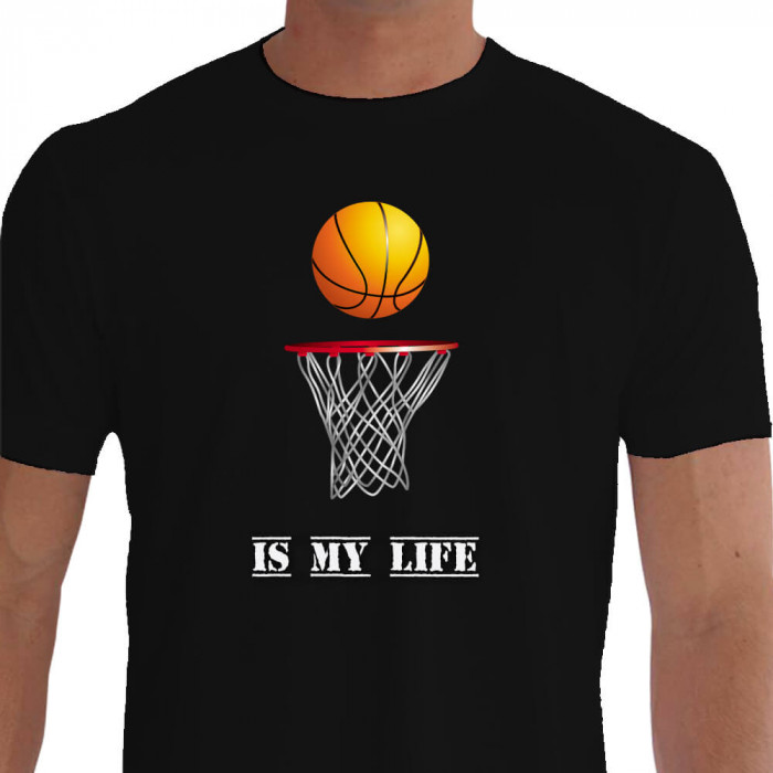 Camiseta - Basquete - Bola na Cesta Is My Life Jogador Enterrando de Frente Preta