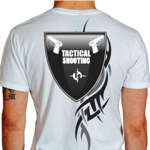Camiseta - Tiro Esportivo - Tribal Brasão Duas Armas Glock Mira Tactical Shooting Costas Branca