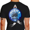 Camiseta - Mergulho - Mergulhador Síndrome de Polvo Scuba Diving Tubarão Costas Preta