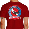 Camiseta - Mergulho - Somos nós que Somos do Mar Scuba Diving Shark Flag Costas Vermelha