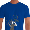 Camiseta - Ciclismo - Ciclista Retrô Levantando a Bike Frente Azul