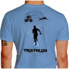 Camiseta - Triatlhon - Atletas Ilustração Fundo Frase Competir é Fácil o Difícil é Treinar Costas Azul Claro