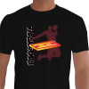 Camiseta - Basquete - Quadra Sombra Jogador Enterrada com uma Mão Preta