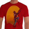 Camiseta - Escalada - Sol no Fundo Escalando Alta Montanha - vermelha